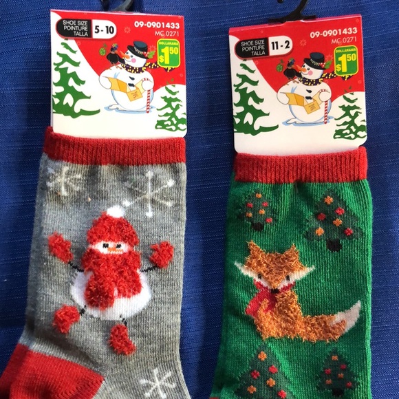 FREE✨ with purchase | Children’s Christmas/Winter Socks | sizes 11-2 & 5-10 - Picture 2 of 4